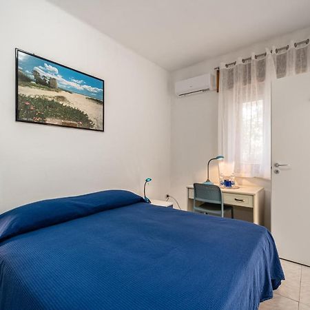 Apartamento Monolocale Gio Carbonia Exterior foto